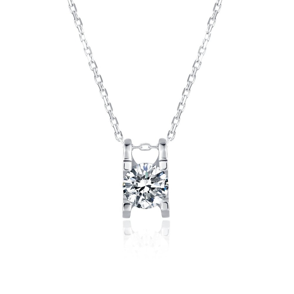 The Loving Heart Pendant of Moissanite Diamond